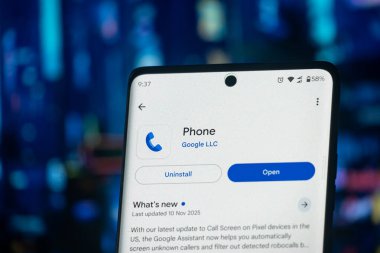 Dhaka, Bangladeş 07 Aralık 2025: Akıllı Telefon Logosu.