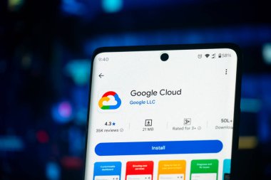 Dhaka, Bangladeş 26 Aralık 2025: Google Bulut logosu mobil aygıtta görüntülendi