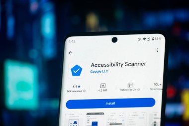 Google LLC tarafından bir kontrol işareti simgesi içeren Erişilebilirlik Tarayıcı uygulaması