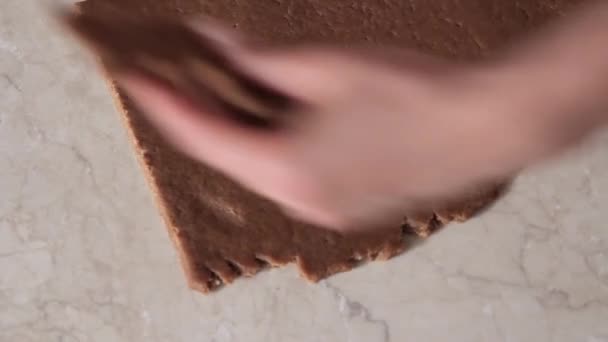 A girl prepares the dough to bake cookies — Stock Video