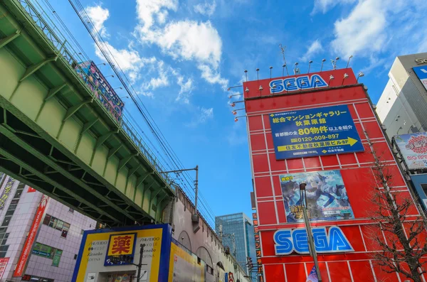 Tokio, Japón - 24 de enero de 2016: Distrito de Akihabara en Tokio, Japón . —  Fotos de Stock