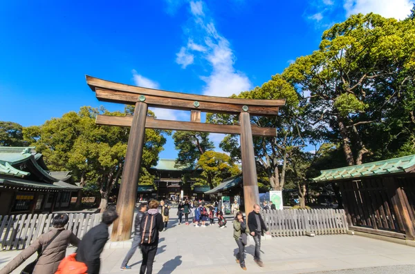 東京に 2016 年 1 月 26 日 - 東京都: 明治神護神社の門. — ストック写真