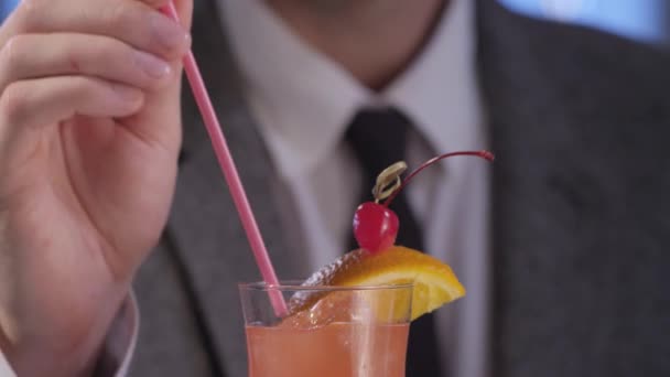 Whiskey Sour Cocktail — Stockvideo