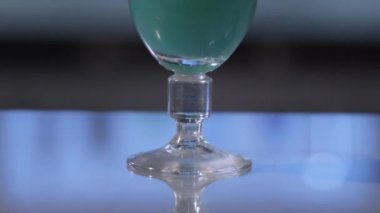 Mavi hawaii kokteyli 