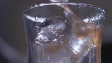 Kokteyl hazırlama süreci