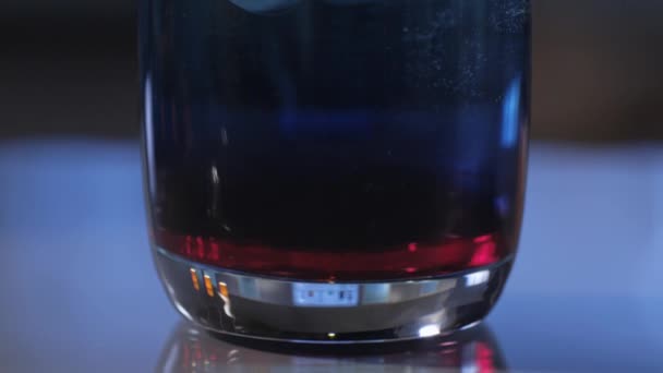 Cocktail glacé bleu  