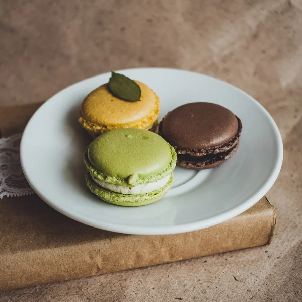 Cake on a plate — Stock Photo, Image