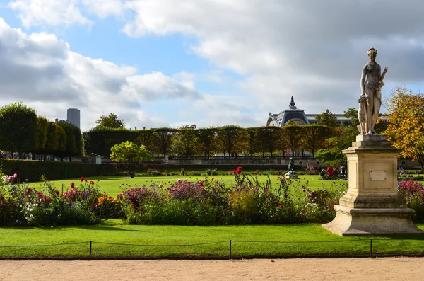 Tuilerijské zahrady, Paříž, Francie — Stock fotografie