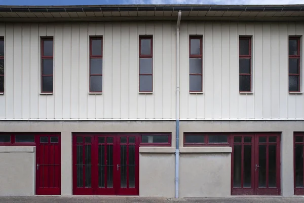 Arquitectura Antiguo Edificio Industrial Blanco Rojo — Foto de Stock
