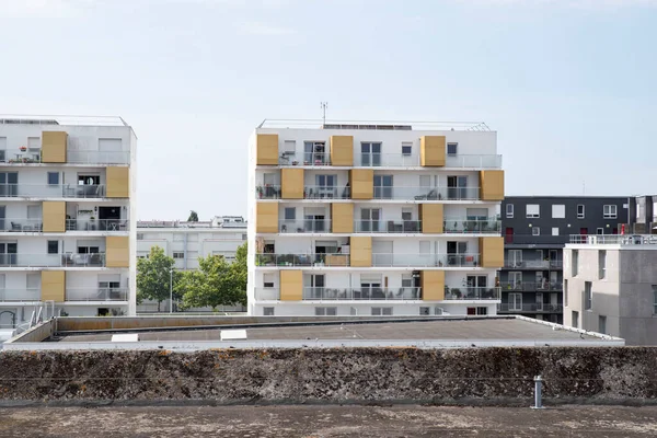 フランスのサン ナゼール市にある近代的な住宅 — ストック写真