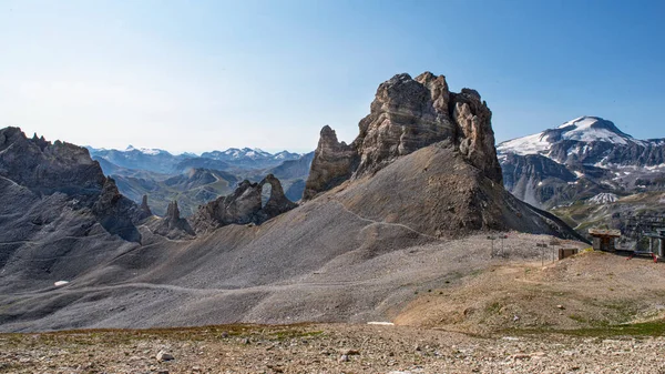 Paesaggio Montano Con Arco Roccia Estate Nelle Alpi Francesi Tignes — Foto Stock
