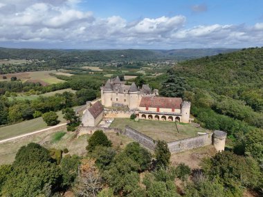 Dordogne, Fransa 'daki Fnelon Kalesi' nin havadan görünüşü