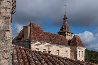 Fransa 'daki Rocamadour Kalesi' nin dış mimarisi