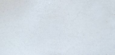 Yatay beyaz duvar dokusu reklam şablonları ve nötr görsel kompozisyonlar için uygun.