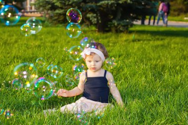 Güzel küçük kız.