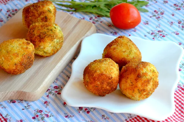 Arancini photo. Fried rice balls on a plate — Stock Photo, Image