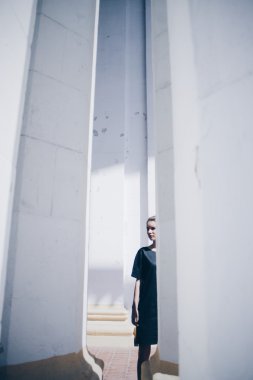 Genç güzel kadın.