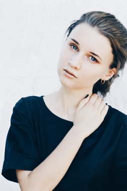 Genç güzel kadın.