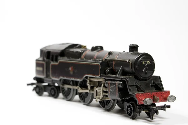 白色背景上火车玩具电动模型 — 图库照片