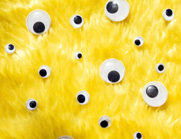Lustige Wiggle Google Augen Auf Stoff Silly Fur Teppich Hintergrund — Stockfoto