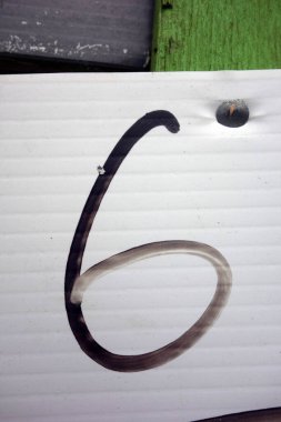 Sıkıntılı Tipografide Yazılı Sözcük Bulma Numarası