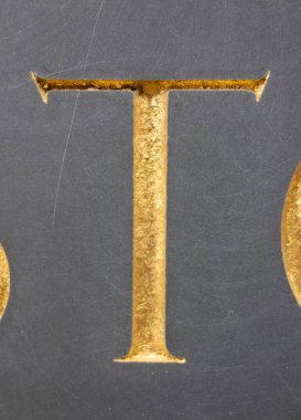 Sıkıntılı Tipografide Yazılı Bir Harf Bulundu