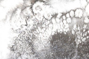 Soyut girdaplı siyah beyaz kalem arkaplanı ve yaratıcı monokrom sıçratır.