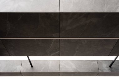 Modern İnşaat Projeleri için Simetrik Mimari Yüzey Oluşturan Karanlık ve Açık Taş Paneller