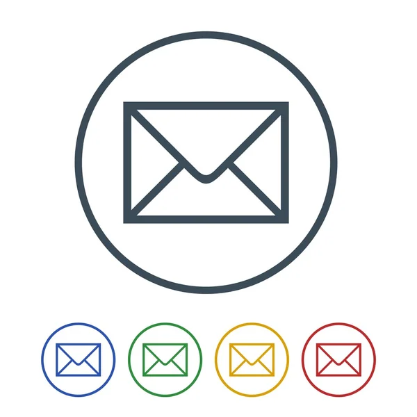 Beyaz arka plan üzerinde izole e-posta simgesi