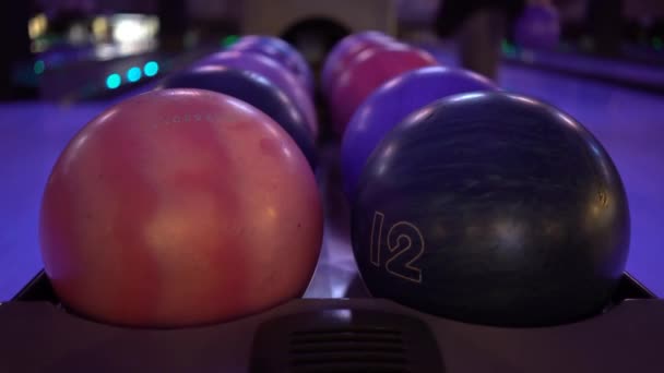 Lunární mísa na bowlingu — Stock video