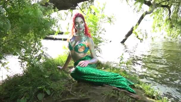 Mermaid Sits Shore Water — Stock video