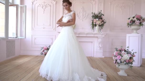 Sexy Wedding Lace Dress Beautiful Model Light Studio Slow Motion — ストック動画