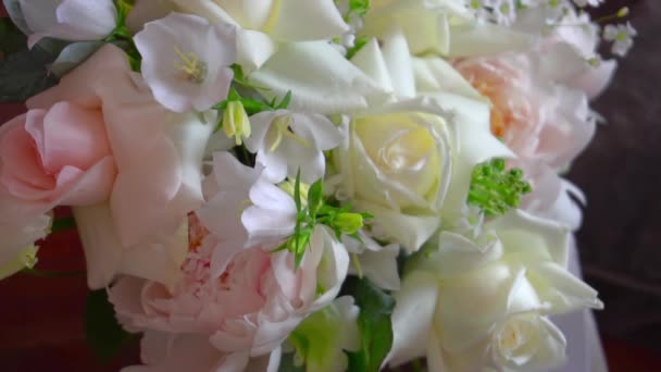 Piękny Bukiet Świeżych Kwiatów Slow Motion — Wideo stockowe