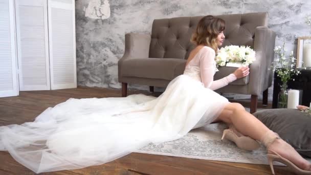 Gece Elbisesi Peçe Güzel Güzel Bir Gelin Düğün Sabahı Yavaş — Stok video