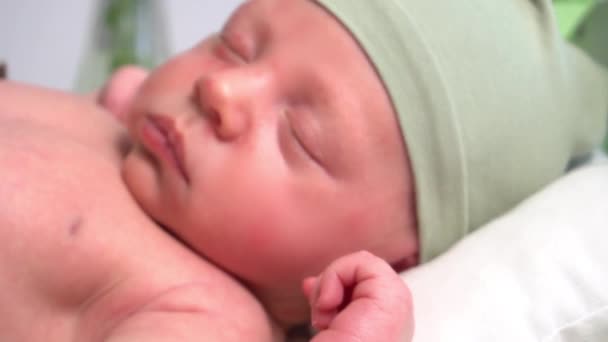 Slow Motion Adorable Newborn Resting Tiny Pillow — Stockvideo