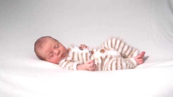 Slow Motion Newborn Baby Sleeps Blanket Time Sleep Infant — Stockvideo