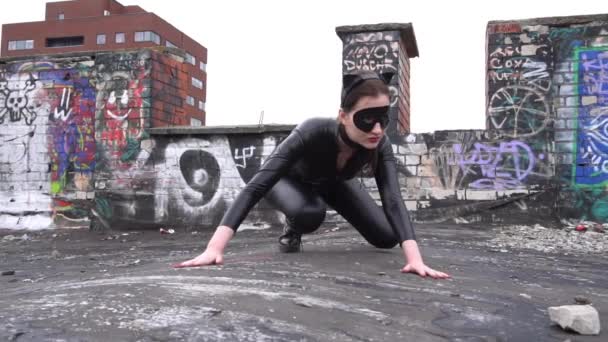 Slow Motion Sexy Femelle Costume Catwoman Noir — Video