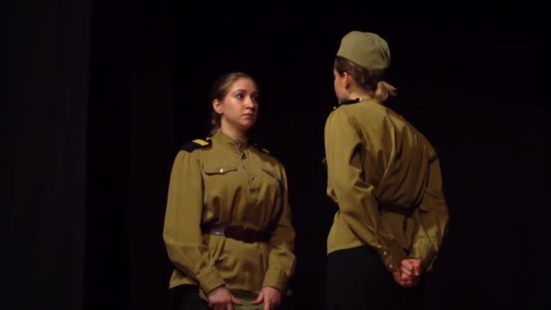 Niñas Con Uniformes Militares Soviéticos Segunda Guerra Mundial — Vídeo de stock