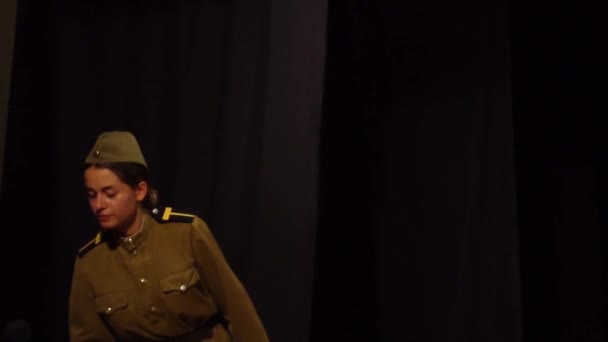 Slow Motion Femmes Vêtements Militaires Filles Armée — Video