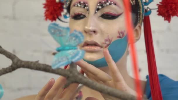 Slow Motion Portrait Japanese Geisha Woman — Vídeo de stock