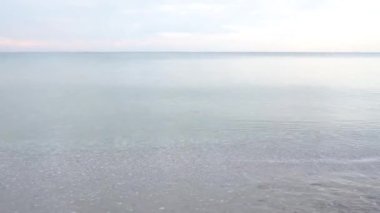 Denizin kristal suları