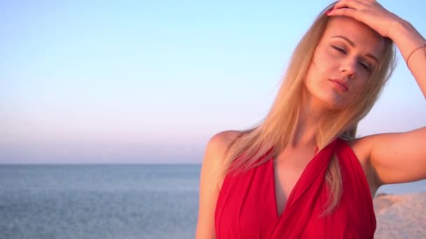 Slow Motion Beautiful Woman Bright Red Dress Sea — Stockvideo