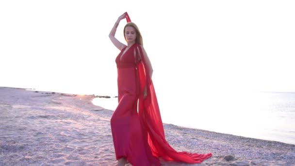 Slow Motion Beautiful Woman Posing Luxurious Red Dress Long Train — Vídeo de Stock