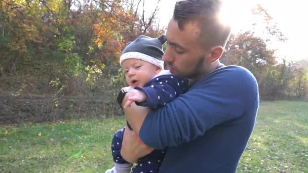 Father Baby Son Autumnal Park — Vídeo de stock