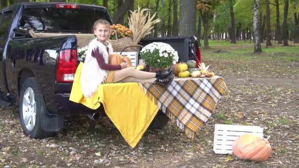 Slow Motion Children Celebrating Halloween Trunk Car — Stockvideo