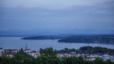 Gün gece timelapse Konstanz Gölü (Bodensee), Almanya