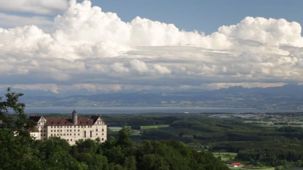 Pěší turistika na kasty Heiligenberg, jižní Německo — Stock video