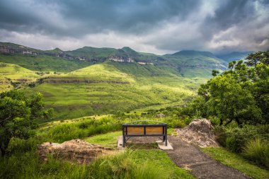 Yolda Drakensberg için