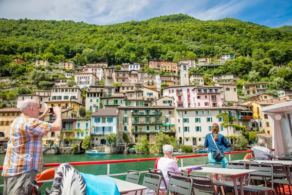 Boottocht meer van Lugano — Stockfoto