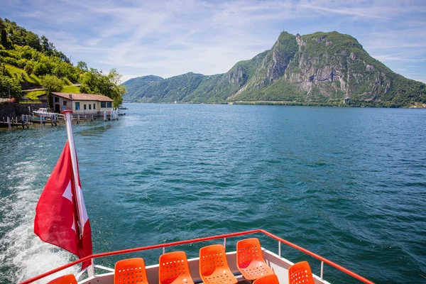 Lake Lugano tekne turu — Stok fotoğraf